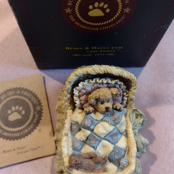 Boyds Bear Musical Bassinet Figurine - Picture 2 of 6